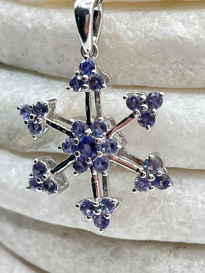 925 Sterling Silver Tanzanite Star Pendant on 45cm Chain