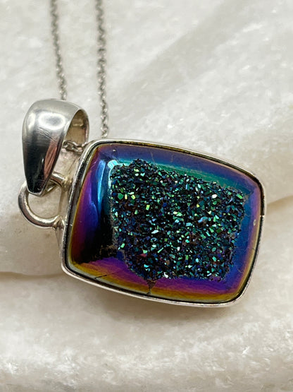 925 Sterling Silver Peacock Green Drusy Pendant on 45cm Chain