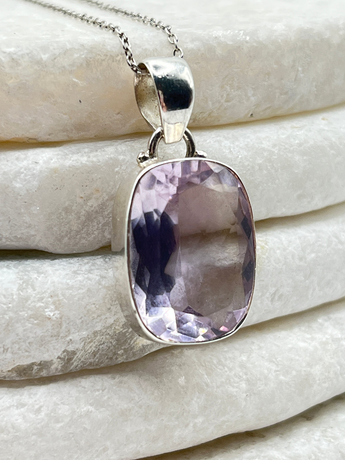 925 Sterling Silver Pink amethyst Faceted Pendant on 45cm Chain