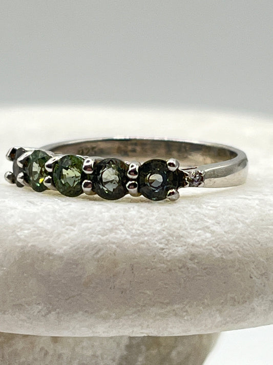 925 Sterling Silver Tunduru Colour Changing Sapphire Five Stone Half Eternity Ring Band - Size - P.5