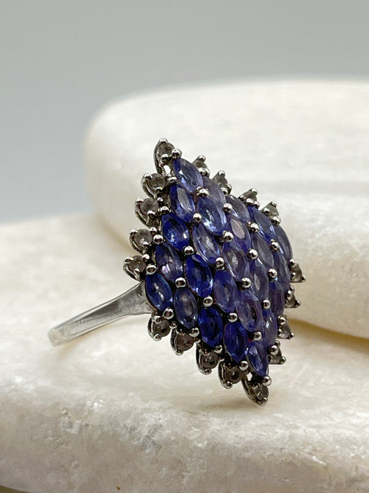 Vintage 925 Sterling Silver Tanzanite and White Diamond Marquise Shaped Cluster Ring - Size T.5