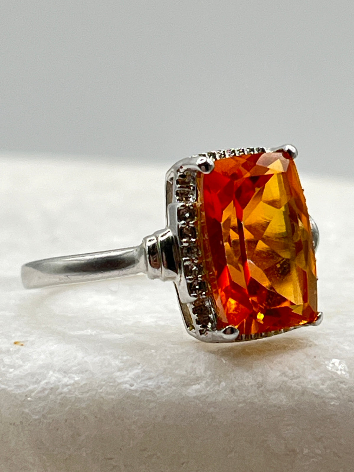 925 Sterling Silver Padparadscha Quartz and White Zircon Statement Ring - Size Q