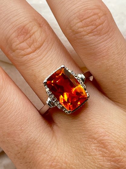 925 Sterling Silver Padparadscha Quartz and White Zircon Statement Ring - Size Q