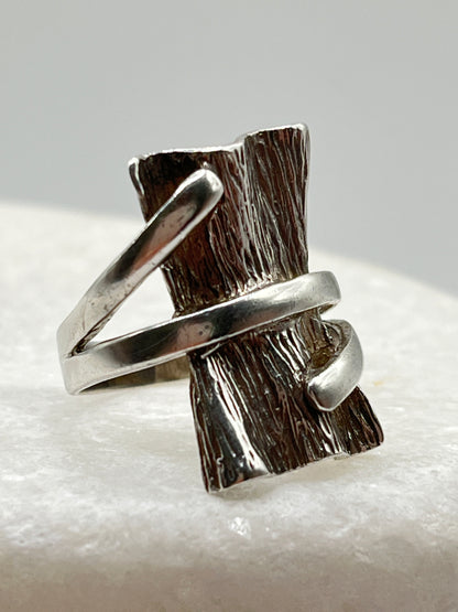 Vintage 925 Sterling Silver Modernist Tree Bark Twist Ring - Size Q