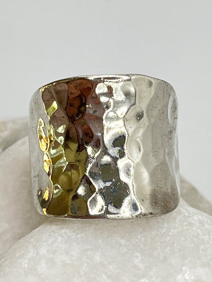 Vintage 925 Sterling Silver Shield Shaped Hammered Ring - Size N/O