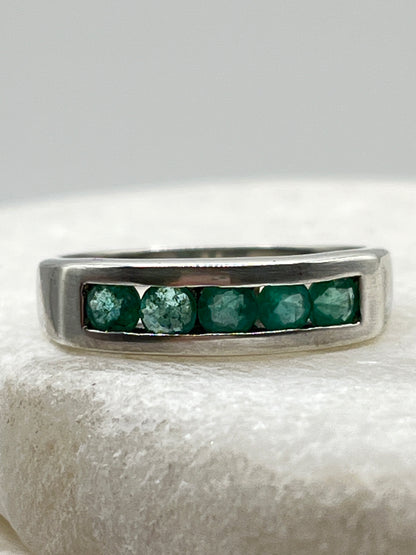 925 Sterling Silver Emerald Channel Set Ring - Size P.5
