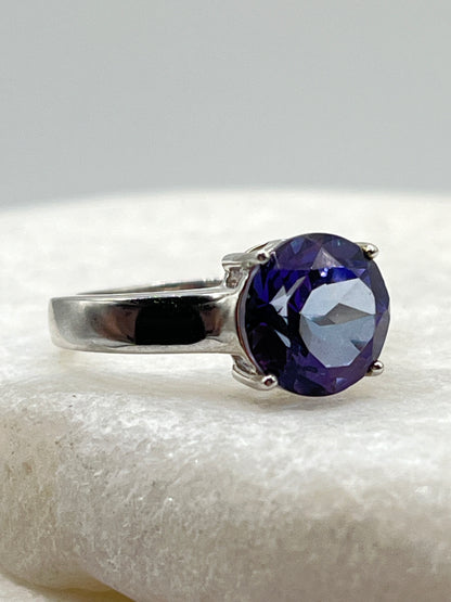 925 Sterling Silver Marambaia Violet Topaz Ring - Size M