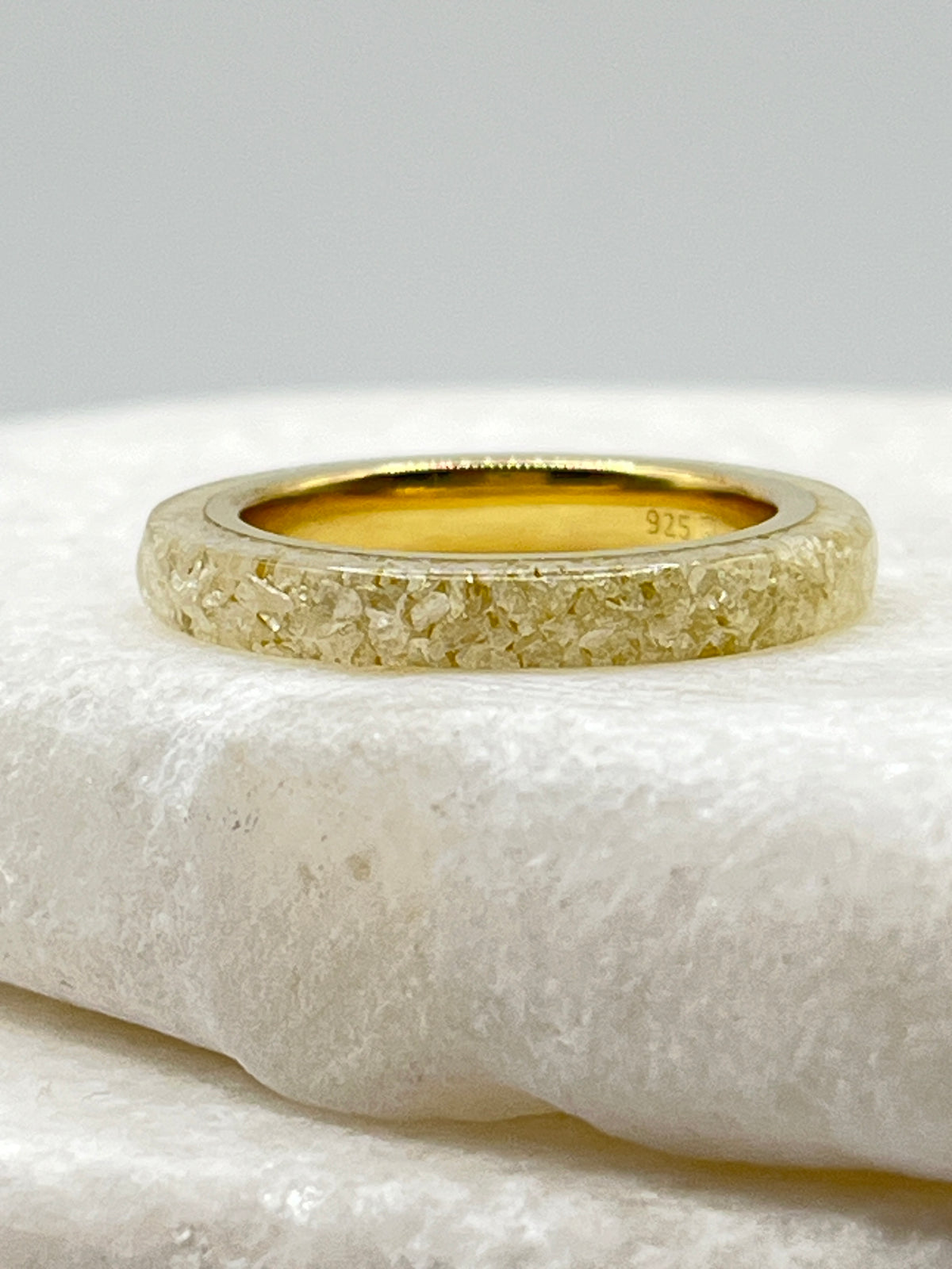 925 Sterling Silver Rainbow Moonstone Midas Band Ring - Size M