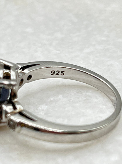 Vintage 925 Sterling Silver Sapphire With White Zircon  Ring - Size Q
