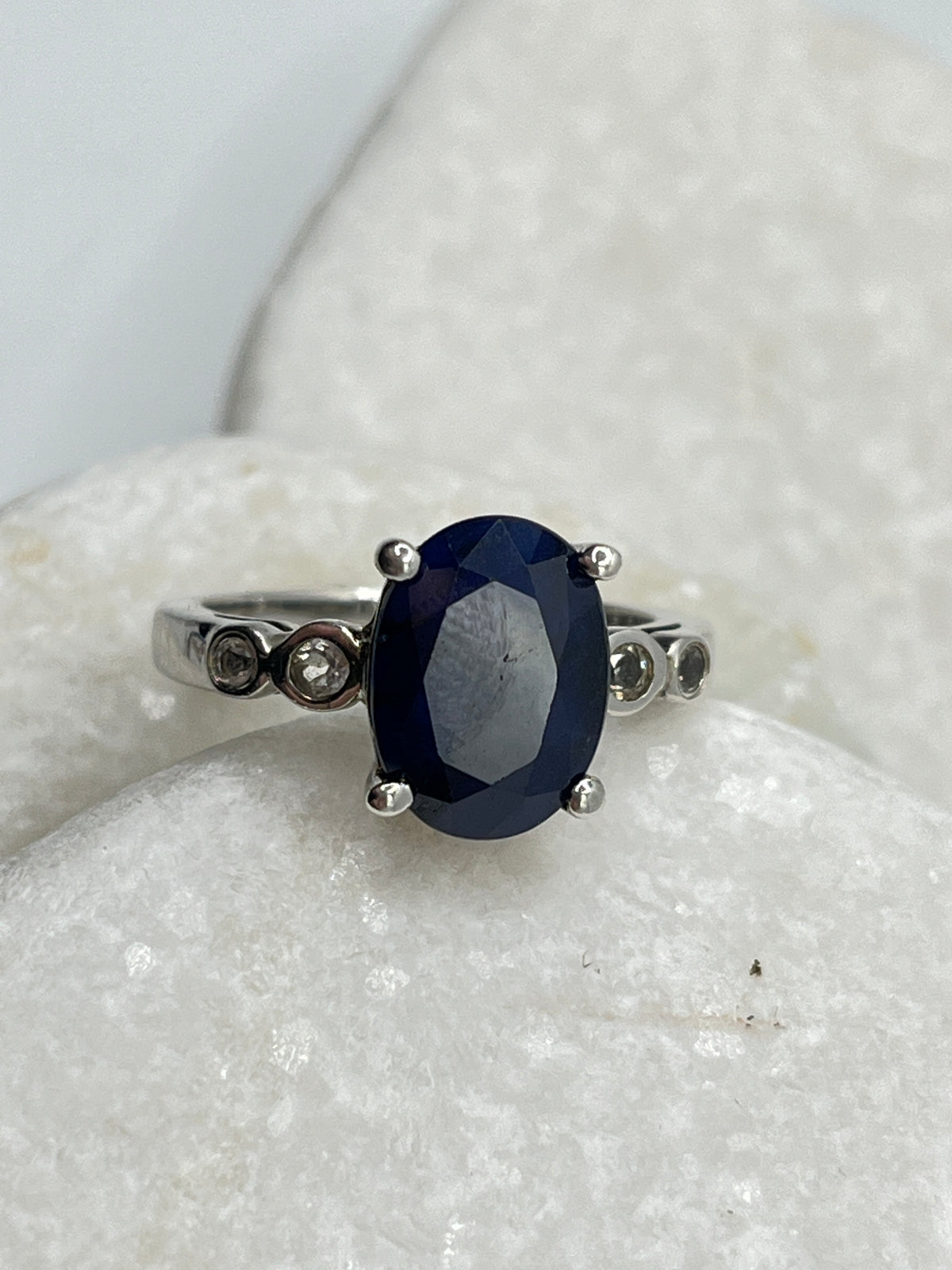 Vintage 925 Sterling Silver Sapphire With White Zircon  Ring - Size Q