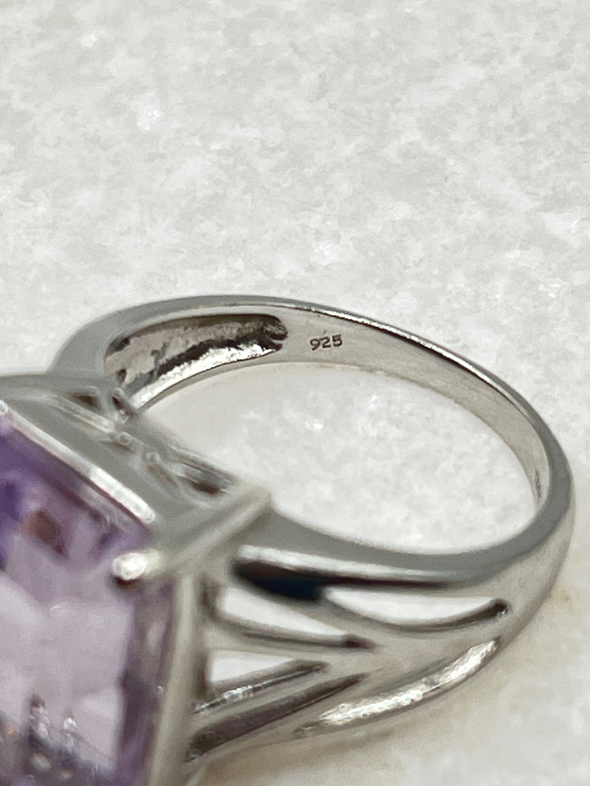 925 Sterling Silver Amethyst Statement Ring - Size O