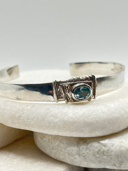 Vintage 925 Sterling Silver Aquamarine Cuff Bangle