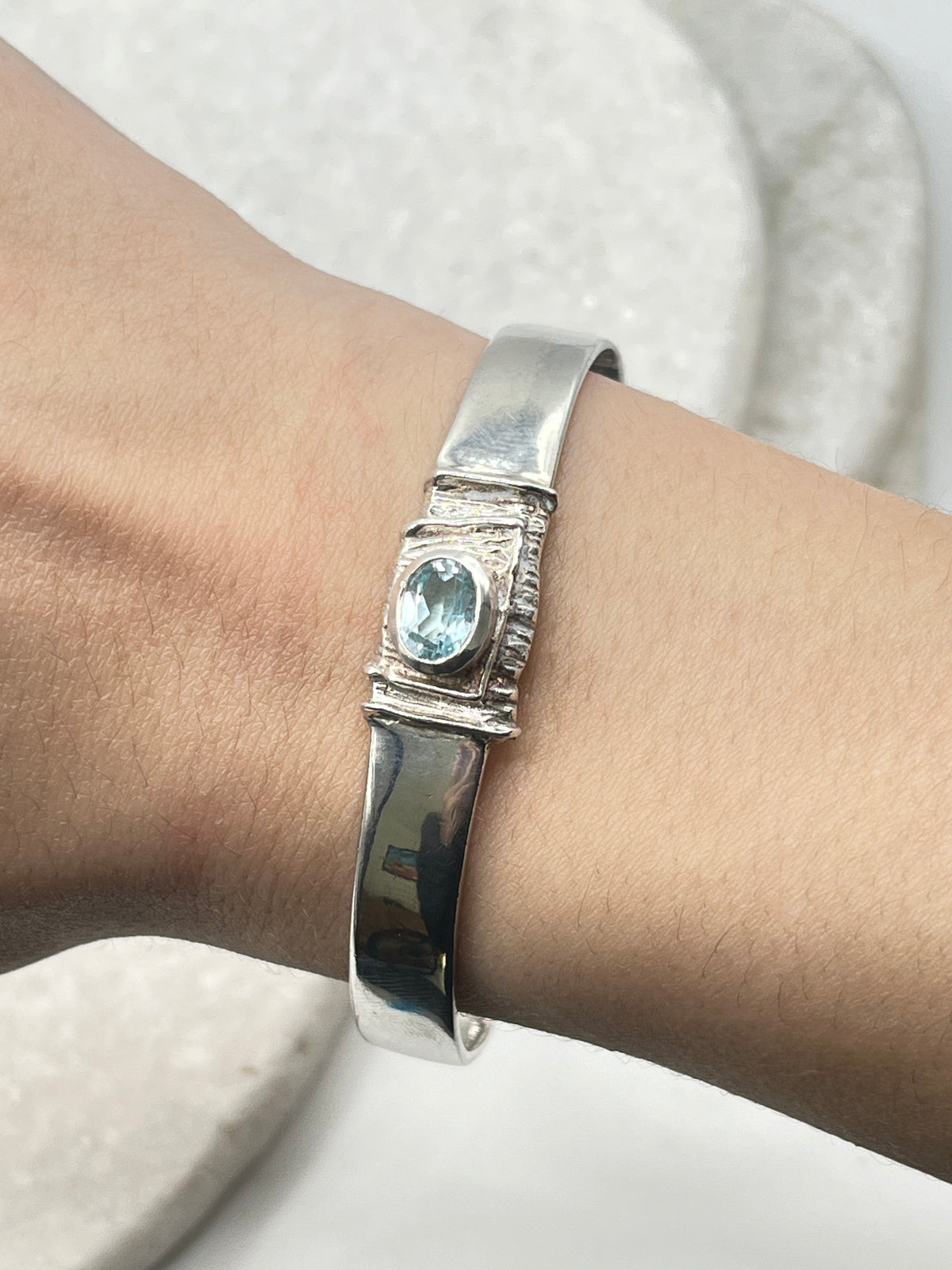 Vintage 925 Sterling Silver Aquamarine Cuff Bangle