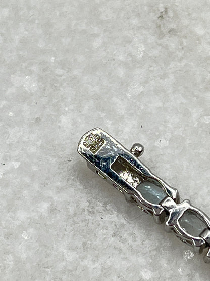 925 Sterling Silver Swiss Blue Topaz Bracelet - 20cm