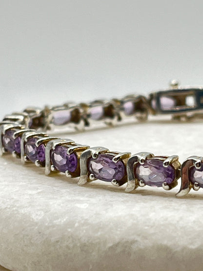 925 Sterling Silver Amethyst Bracelet - 20cm