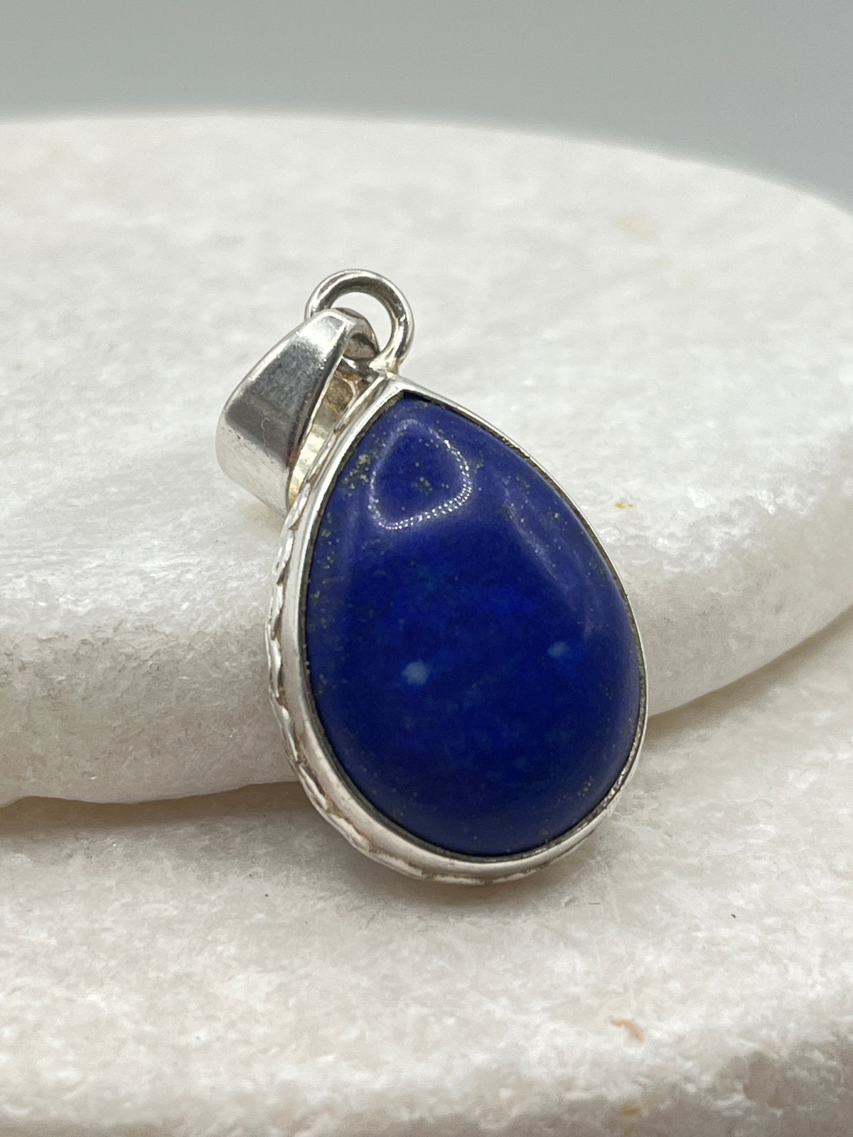 925 Sterling Silver Lapis Lazuli Pendant
