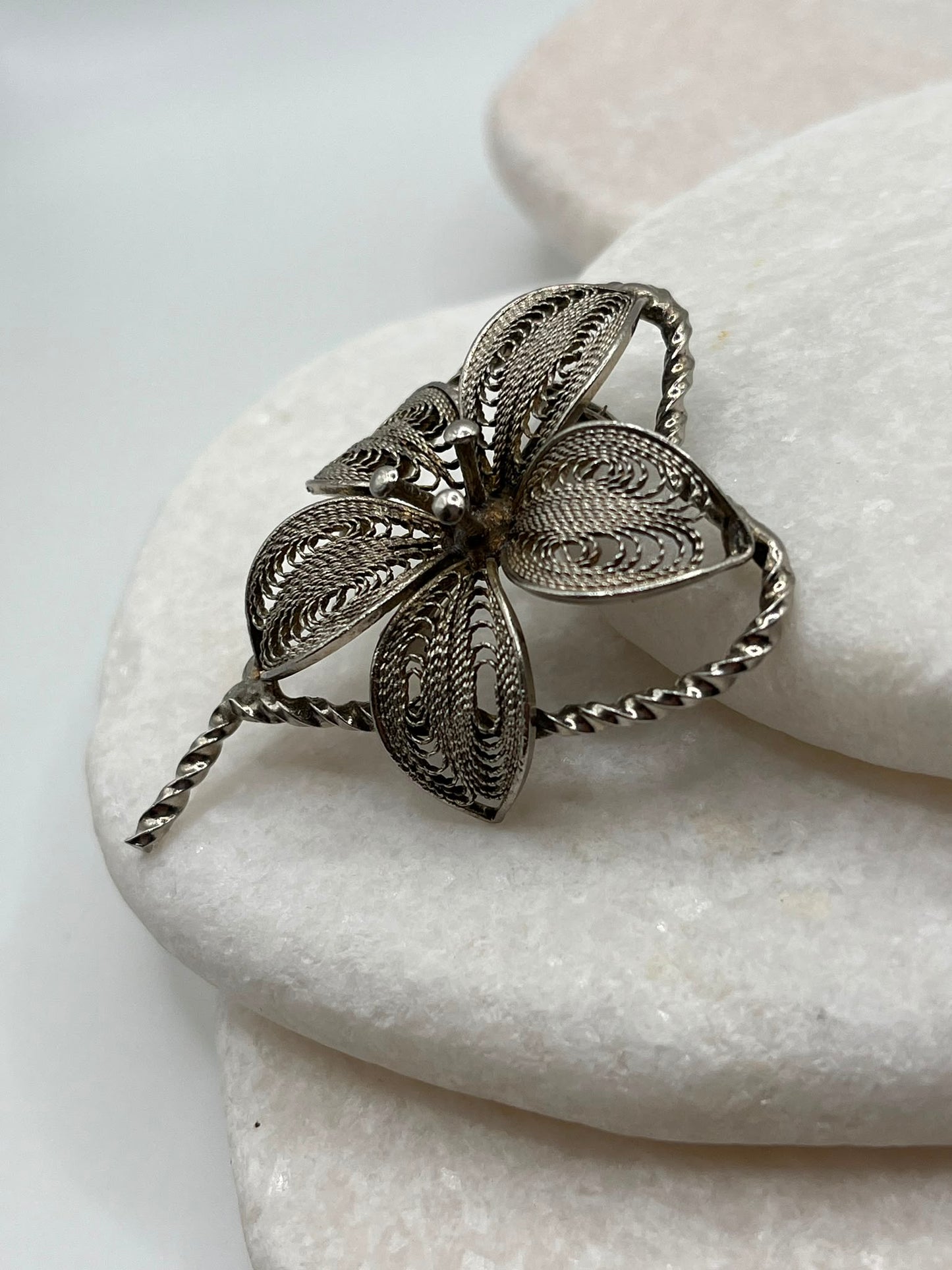 Large Vintage 925 Sterling Silver Filigree Heart Floral Brooch
