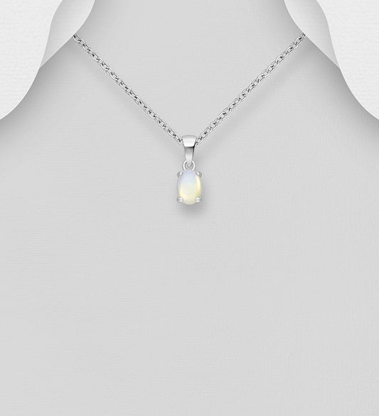 925 Sterling Silver Solitaire Pendant Decorated with Ethiopian Opal