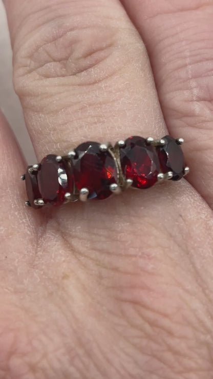 925 Sterling Silver Graduating Garnet Half Eternity Band Ring - Size O