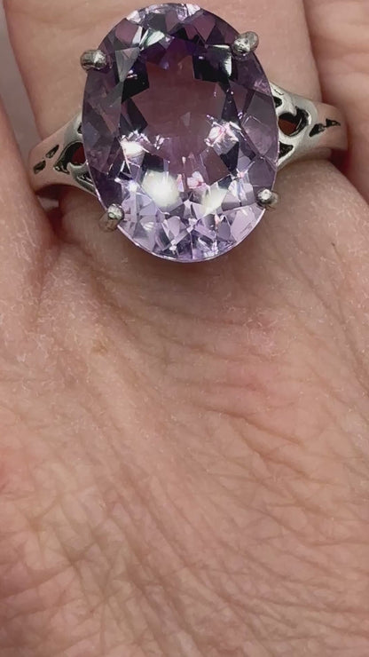 925 Sterling Silver Large Amethyst Solitaire Ring - Size Q.5